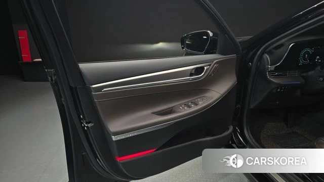 Hyundai The New Grandeur IG Hybrid id 4561871 из Кореи 16