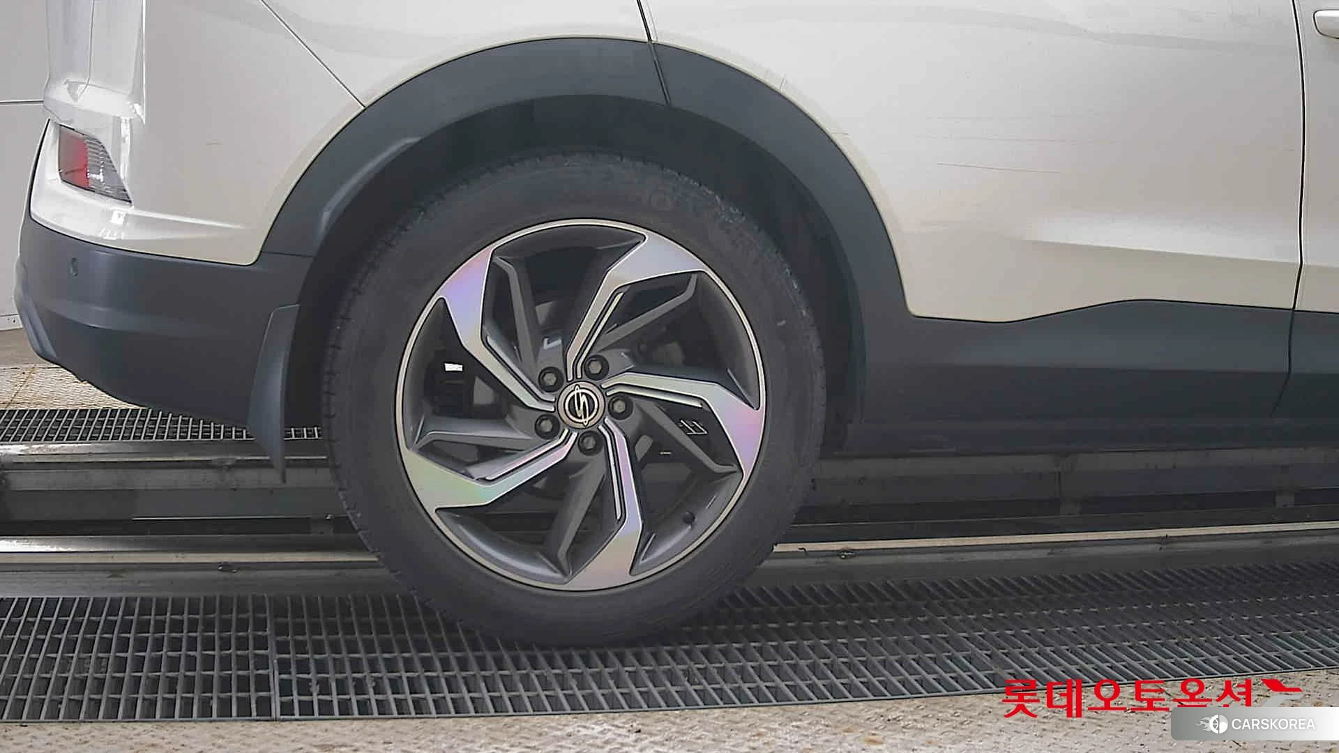 SsangYong Korando id 4909354 из Кореи 16