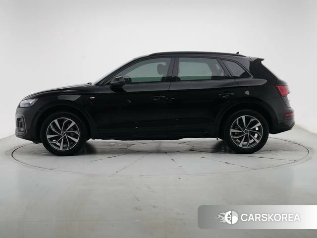 Audi Q5L id 4290468 из Китая 16