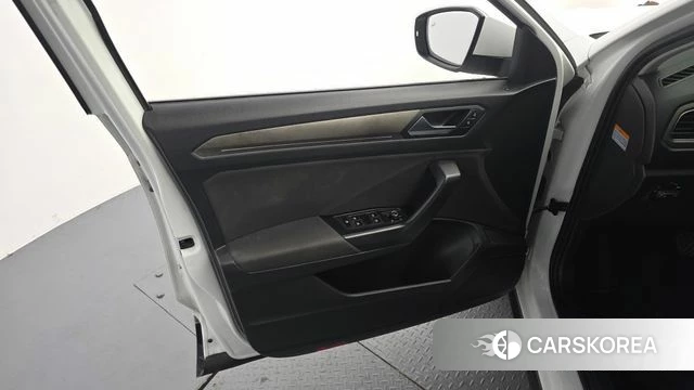 Volkswagen T-Roc id 4779675 из Кореи 16