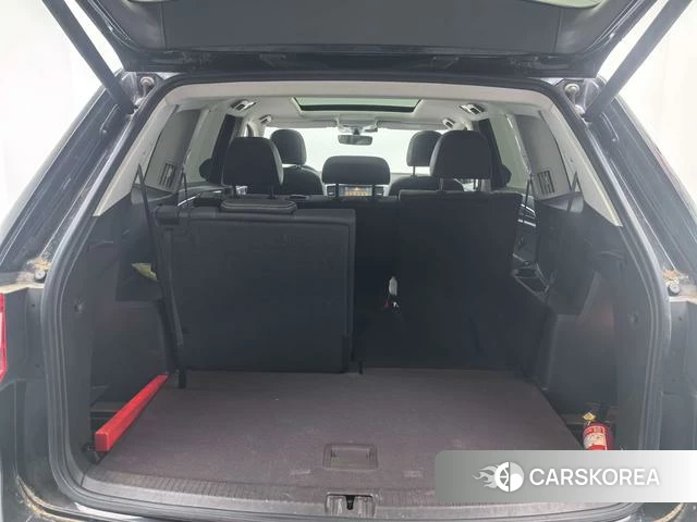 Volkswagen Tourang id 4257851 из Китая 16