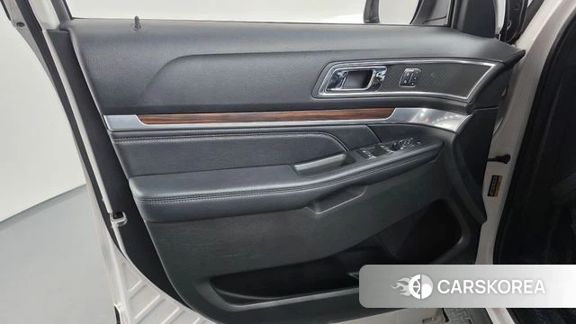 Ford Explorer id 4873683 из Кореи 16