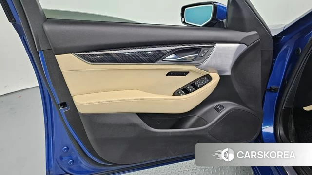 Cadillac CT5 id 4201865 из Кореи 16