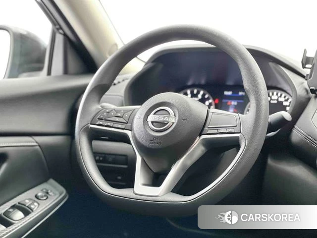 Nissan Xuan Yi id 4258345 из Китая 16