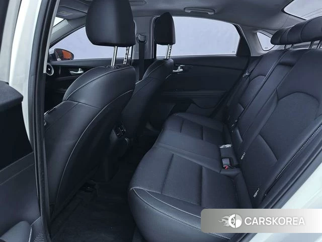 Kia K3 id 4313625 из Китая 16