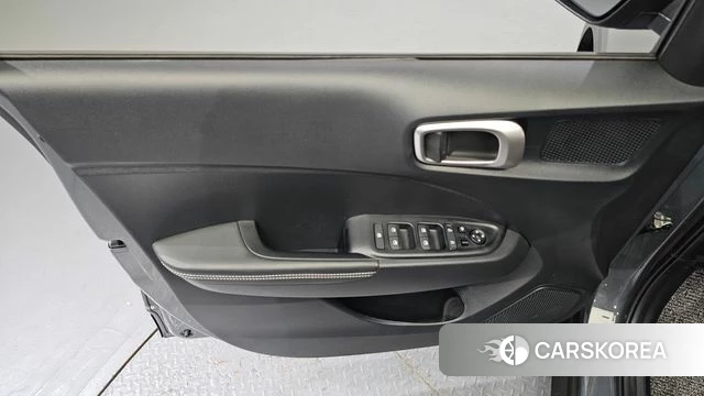 Hyundai Venue id 4904132 из Кореи 16