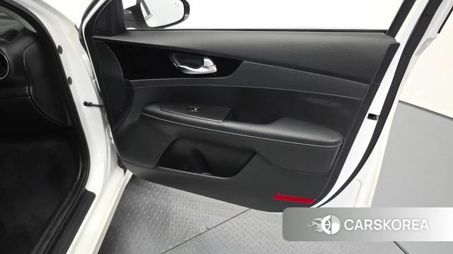 Kia The New K3 2nd generation id 4500137 из Кореи 16