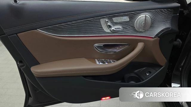 Mercedes-Benz E-Class W213 id 4753790 из Кореи 16