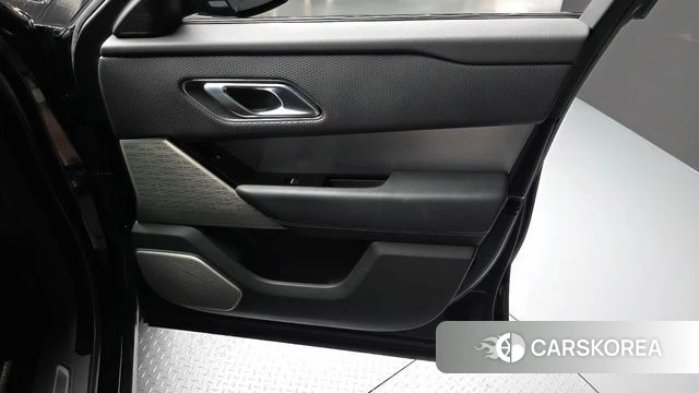 Land Rover Range Rover Velar id 4632947 из Кореи 16