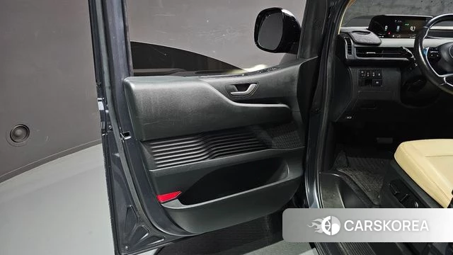Hyundai Staria id 4917447 из Кореи 16