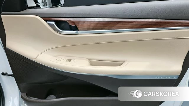 Hyundai Grandeur IG Hybrid id 4246082 из Кореи 16