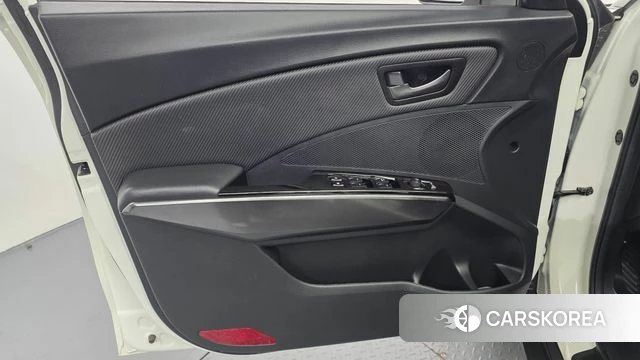 Ssangyong The New Tivoli id 4778791 из Кореи 16