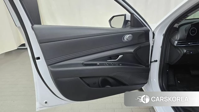 Hyundai The New Avante (CN7) id 4414579 из Кореи 16