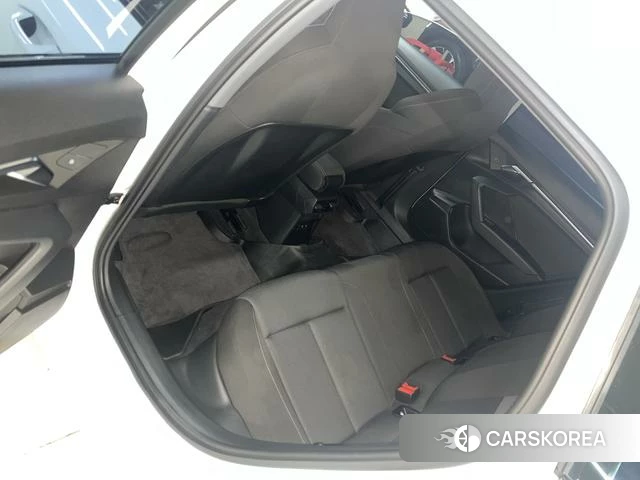 Audi A3 id 4258863 из Китая 16