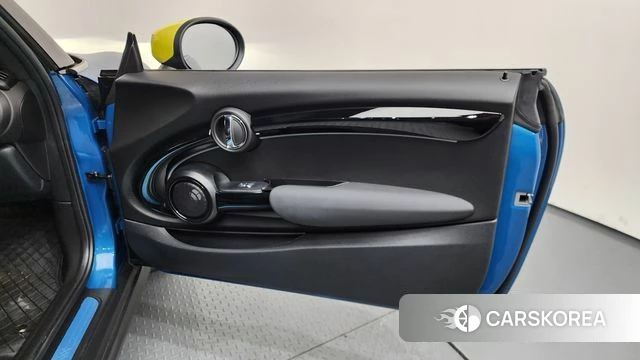 Mini Cooper Electric id 4194715 из Кореи 16