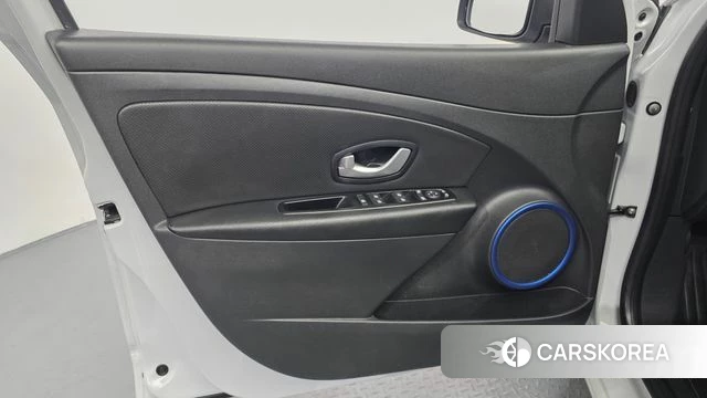 Renault Korea (Samsung) SM3 Z.E. id 4637306 из Кореи 16