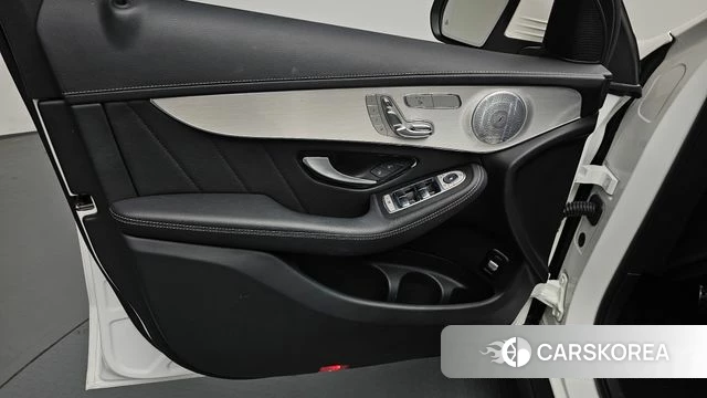 Mercedes-Benz GLC-Class X253 id 4794702 из Кореи 16