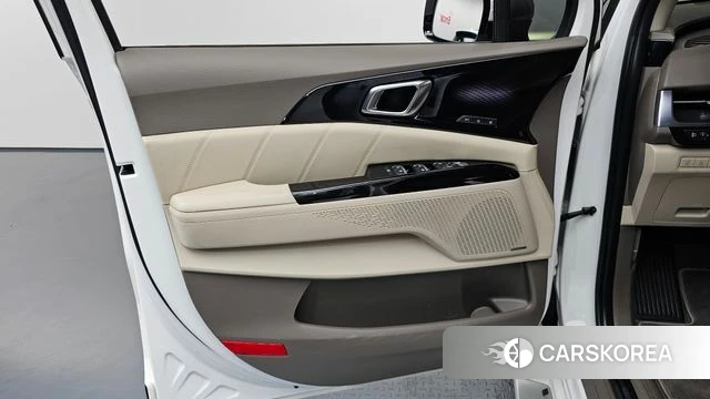 Kia Carnival 4th generation id 4535238 из Кореи 16