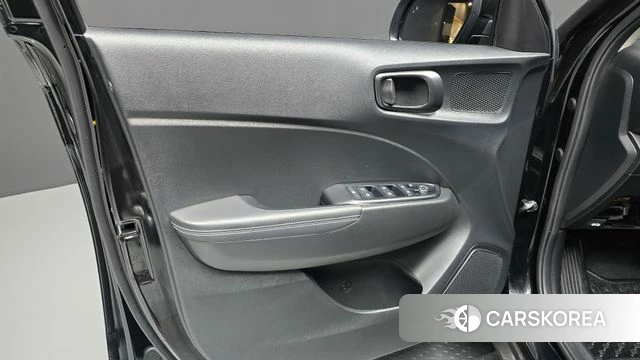 Hyundai Venue id 4350411 из Кореи 16