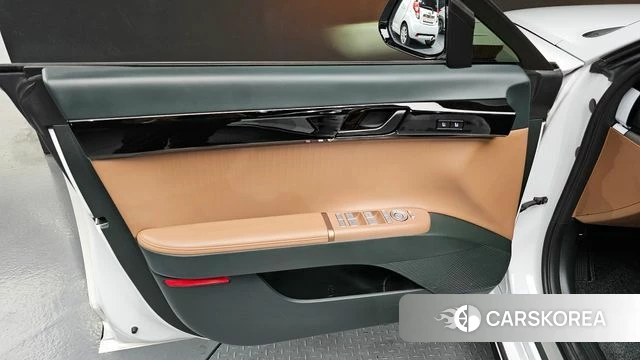 Hyundai Grandeur Hybrid (GN7) id 4230334 из Кореи 16