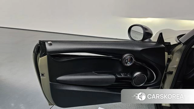 Mini Cooper S id 4483195 из Кореи 16
