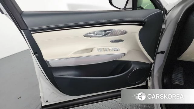 Genesis Electrified GV70 id 4603480 из Кореи 16