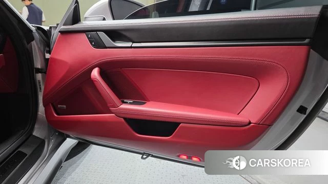 Porsche 911(992) id 4880342 из Кореи 16