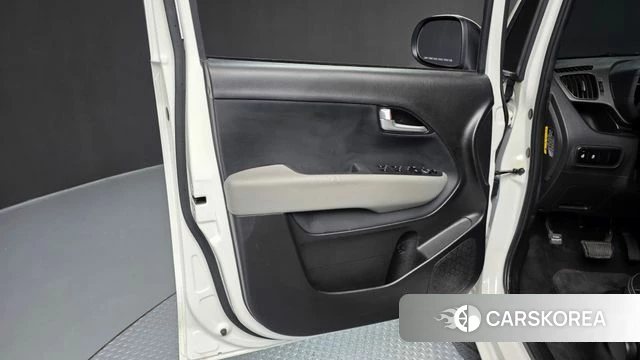 Kia The New Kia Ray id 4779168 из Кореи 16