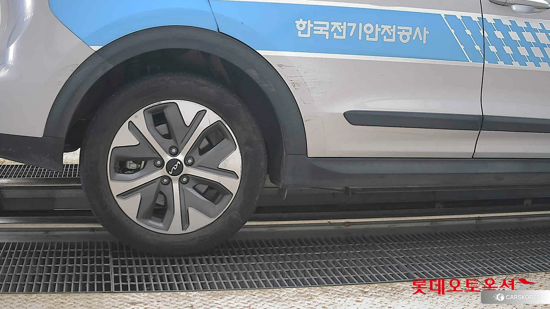 Kia Niro Plus id 4669143 из Кореи 15