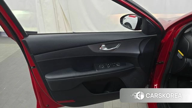 Kia Come New K3 id 4447984 из Кореи 16