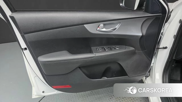 Kia The New K3 2nd generation id 4592432 из Кореи 16