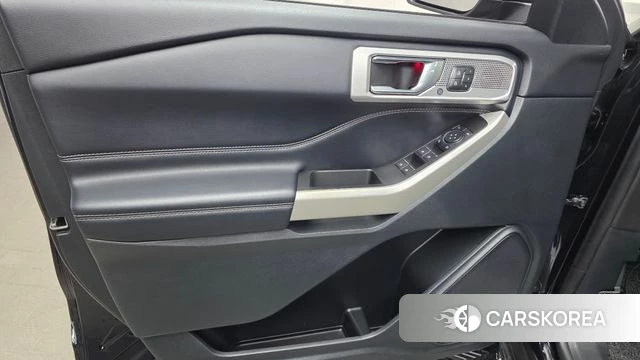 Ford Explorer 6th Generation id 4542100 из Кореи 16