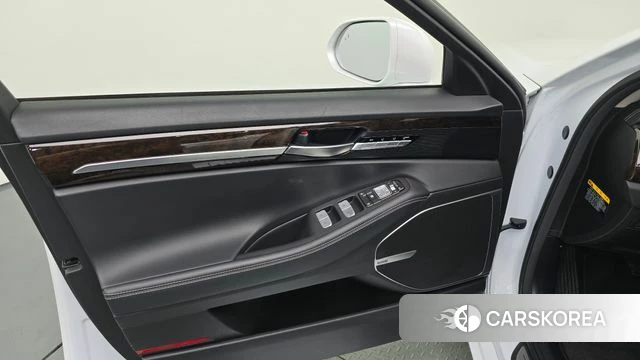 Genesis G90 id 4397443 из Кореи 16