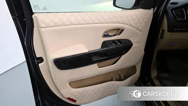 Kia The New Carnival id 4284887 из Кореи 16