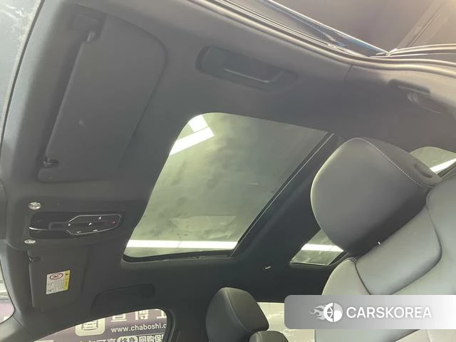 Audi A6L id 4272851 из Китая 16