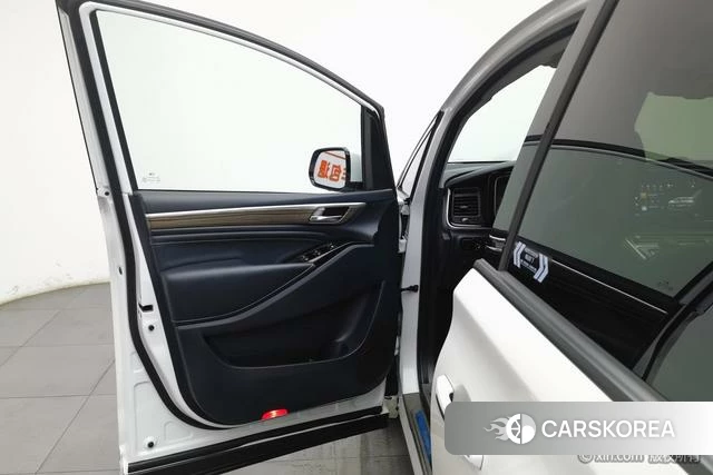 GAC Trumpchi Trumpchi M8 id 4210325 из Китая 16