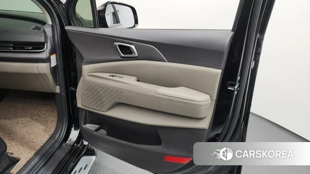 Kia The New Carnival 4th Generation id 4612795 из Кореи 16