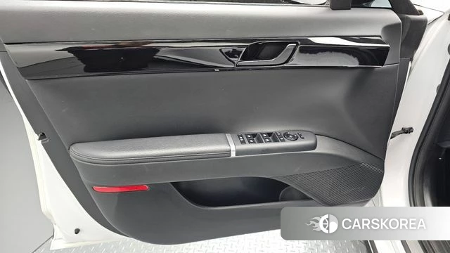 Hyundai Grandeur (GN7) id 4395143 из Кореи 16