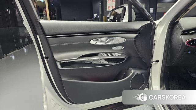 Genesis GV70 id 4187099 из Кореи 16