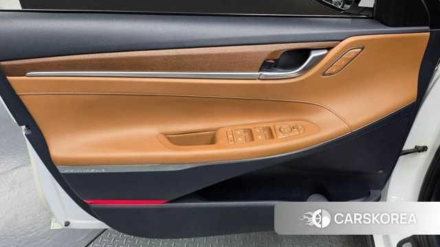 Hyundai Grandeur IG Hybrid id 4615435 из Кореи 16