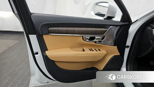 Volvo V90 Cross-Country id 4310034 из Кореи 16