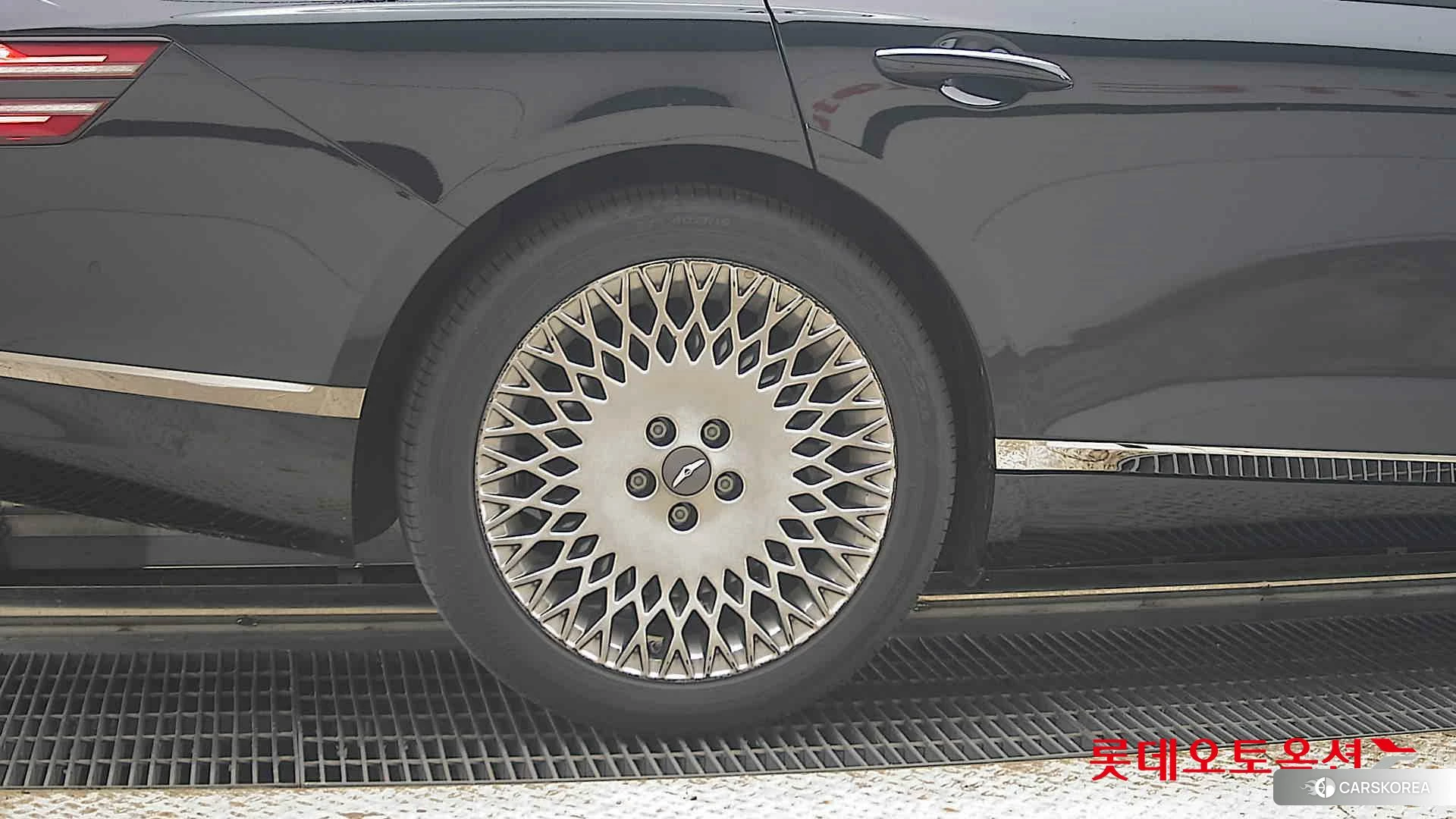 Hyundai G80 id 4902529 из Кореи 16