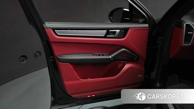Porsche Cayenne (PO536) id 4422162 из Кореи 16