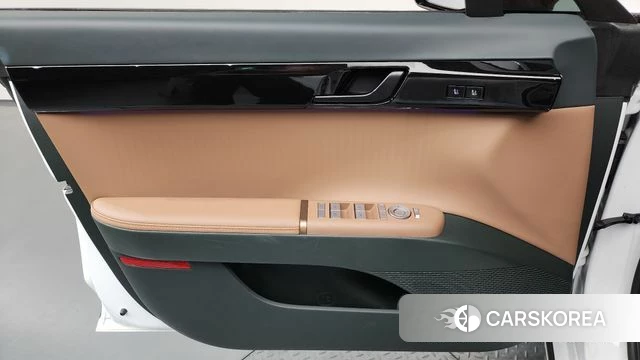 Hyundai Grandeur Hybrid (GN7) id 4488028 из Кореи 16