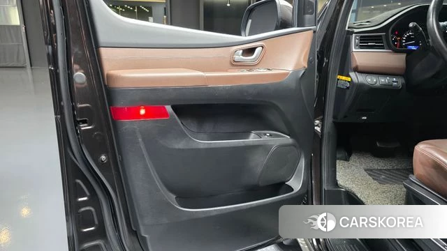 Hyundai The New Grand Starex id 4477338 из Кореи 16