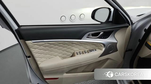 Genesis G70 id 4587057 из Кореи 16