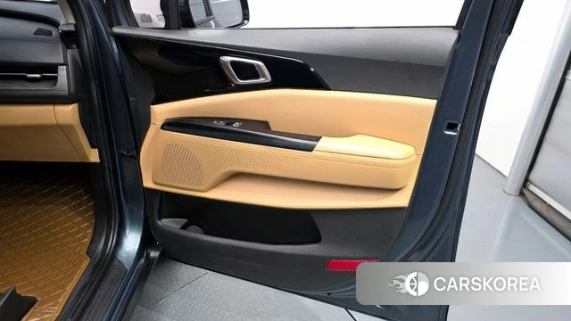 Kia Carnival 4th generation id 4389383 из Кореи 16