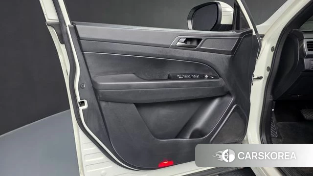 Ssangyong The New Rexton Sports Cannes id 4506262 из Кореи 16