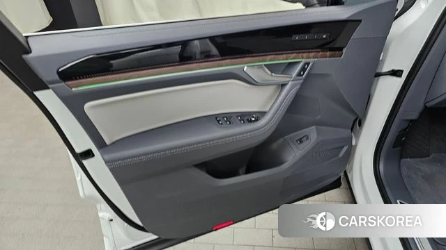 Volkswagen Touareg 3rd generation id 4279501 из Кореи 16