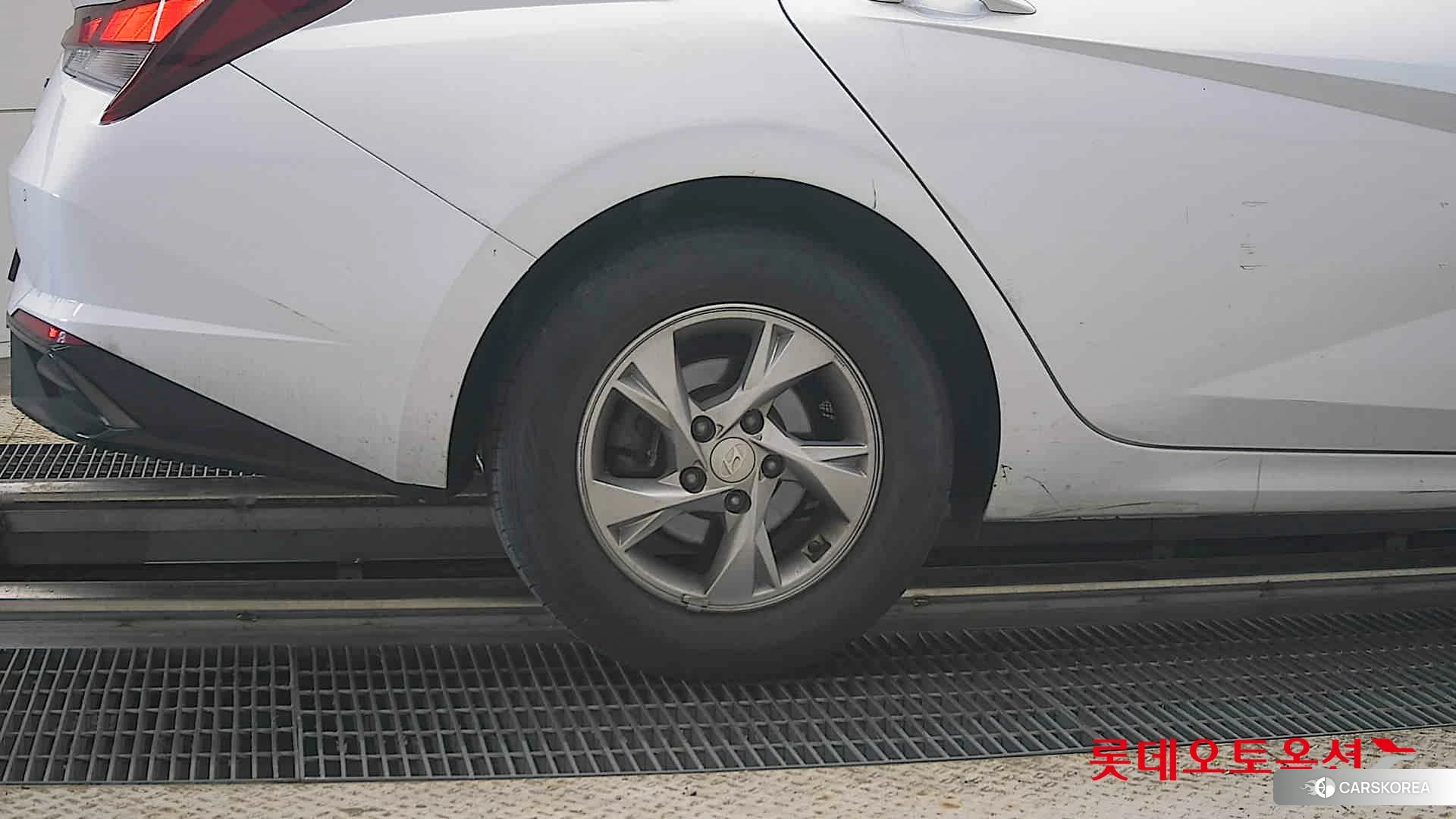 Hyundai Avante id 4909213 из Кореи 16